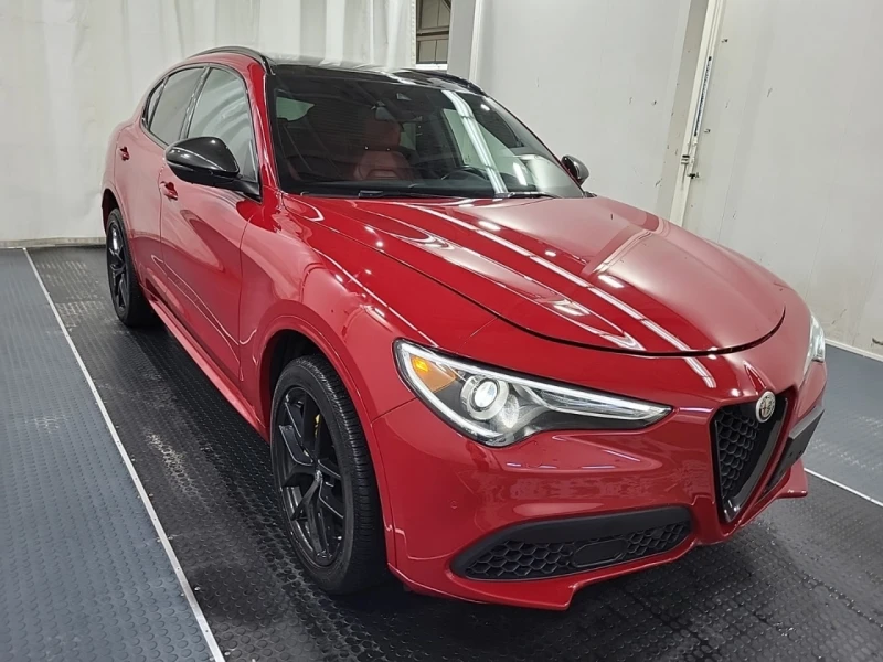 Alfa Romeo Stelvio CARFAX* АВТОФИНАНСИРАНЕ* БЕЗ ПЪРВОНАЧАЛНА ВНОСКА* , снимка 2 - Автомобили и джипове - 52770402