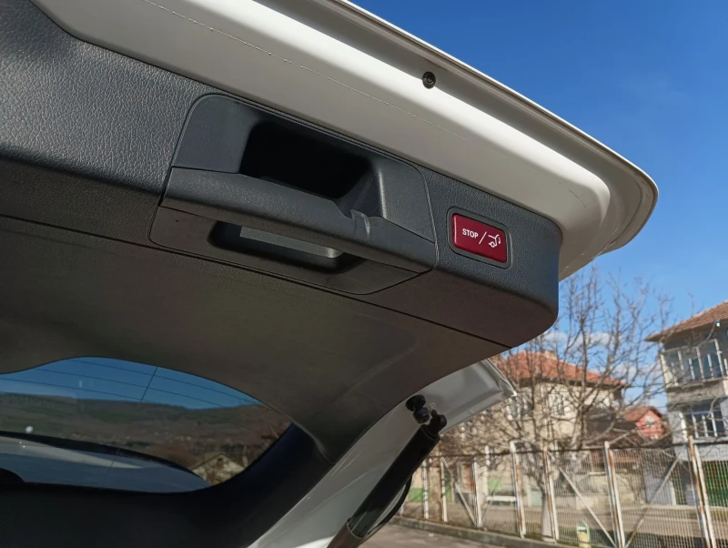 Mercedes-Benz GLB, снимка 9 - Автомобили и джипове - 53113603