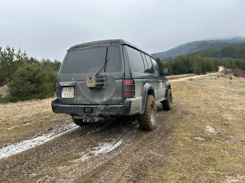 Mitsubishi Pajero 2.5, снимка 4 - Автомобили и джипове - 53322990