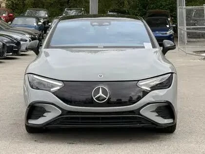 Mercedes-Benz EQE 500* 4MATIC* ПОДГРЕВ* ОБДУХВАНЕ* ПАНО* 360* BURMES, снимка 2 - Автомобили и джипове - 55466126