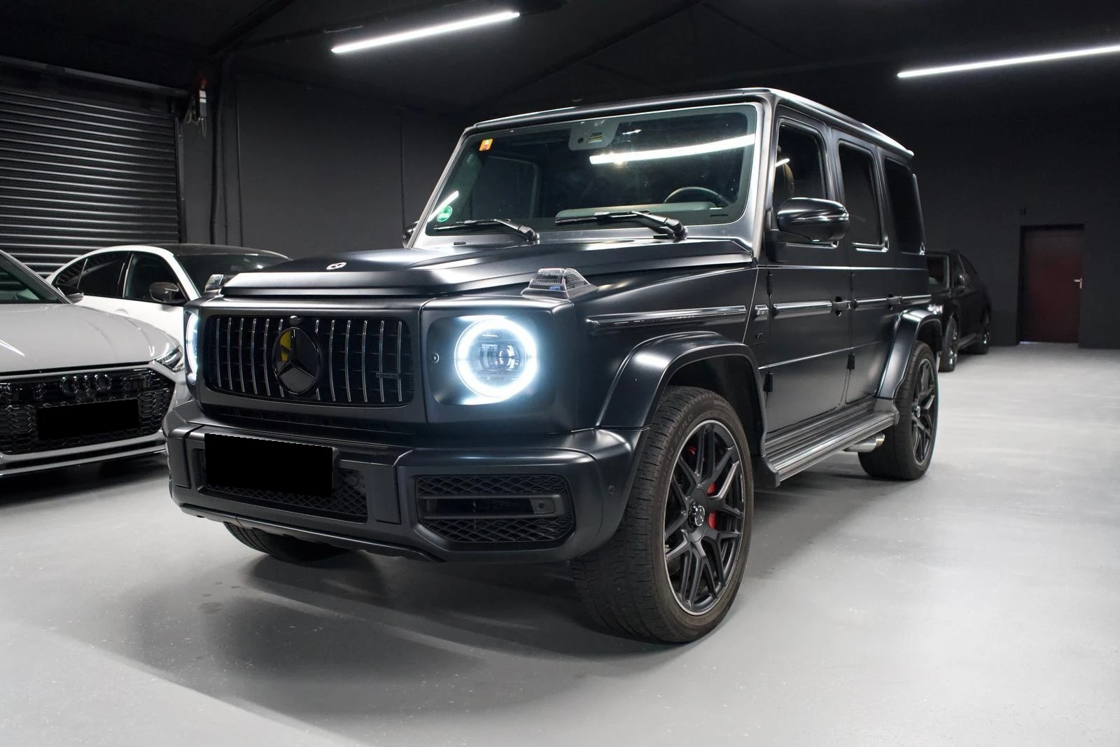 Mercedes-Benz G 63 AMG DESIGNO* CARBON* BURM* DIST* MEMORY* 360CAM* , снимка 1