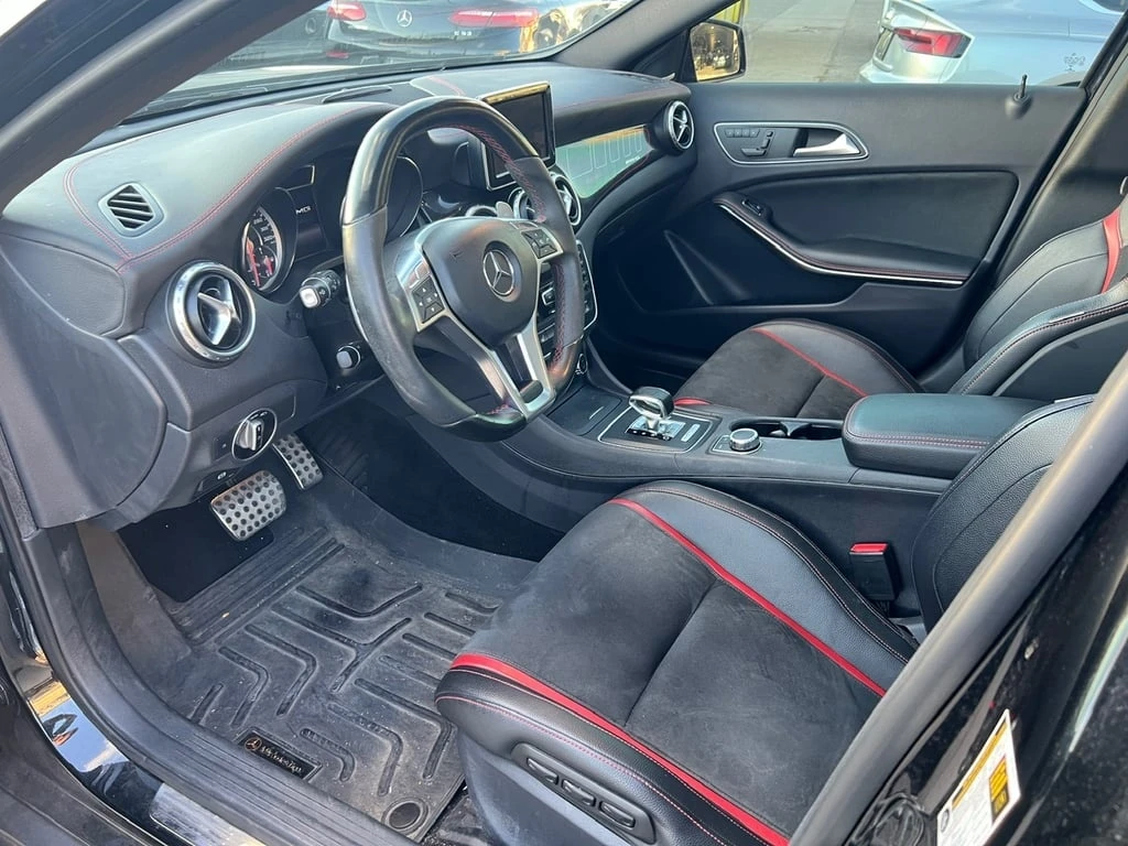 Mercedes-Benz GLA 45 AMG * CARFAX * БЕЗ ПЪРВОНАЧАЛНА ВНОСКА - изображение 5