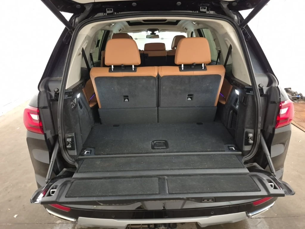 BMW X7 * XDRIVE40I * CARFAX *    | Mobile.bg   15