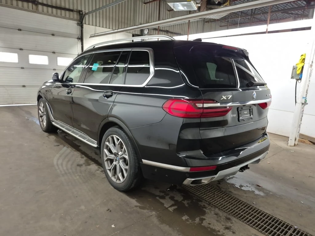 BMW X7 * XDRIVE40I * CARFAX *    | Mobile.bg   4