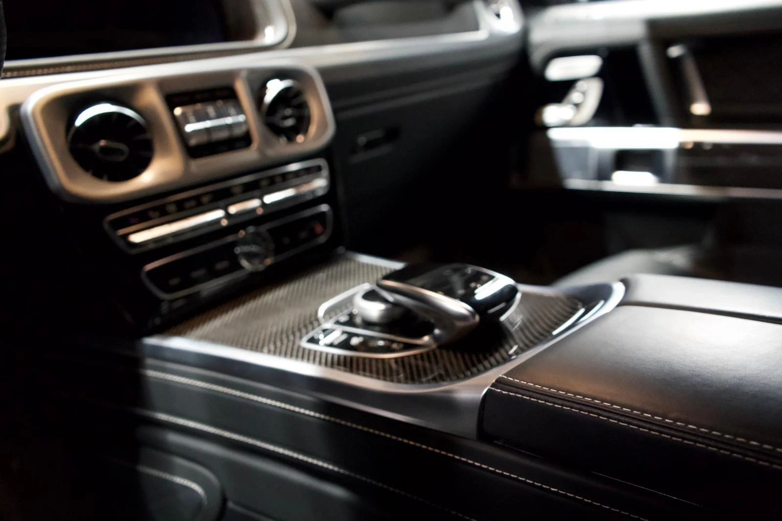 Mercedes-Benz G 63 AMG DESIGNO* CARBON* BURM* DIST* MEMORY* 360CAM*  | Mobile.bg   13