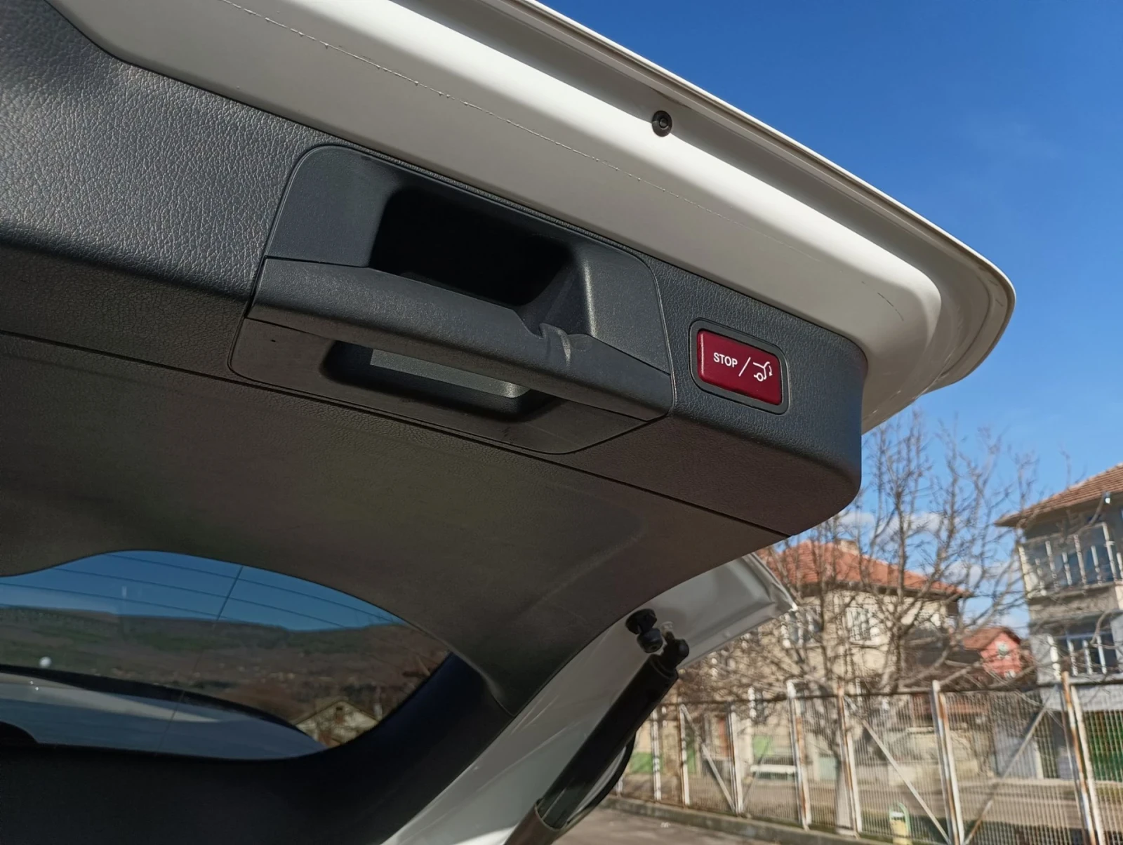 Mercedes-Benz GLB  - изображение 9