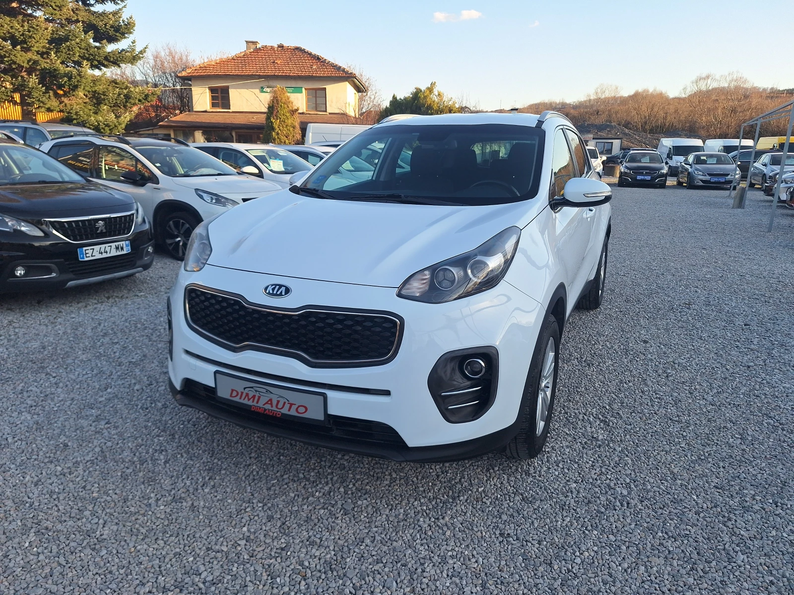 Kia Sportage 1.6 GDI 132ks Navigacia Kamera!, снимка 7 - Автомобили и джипове - 53801392