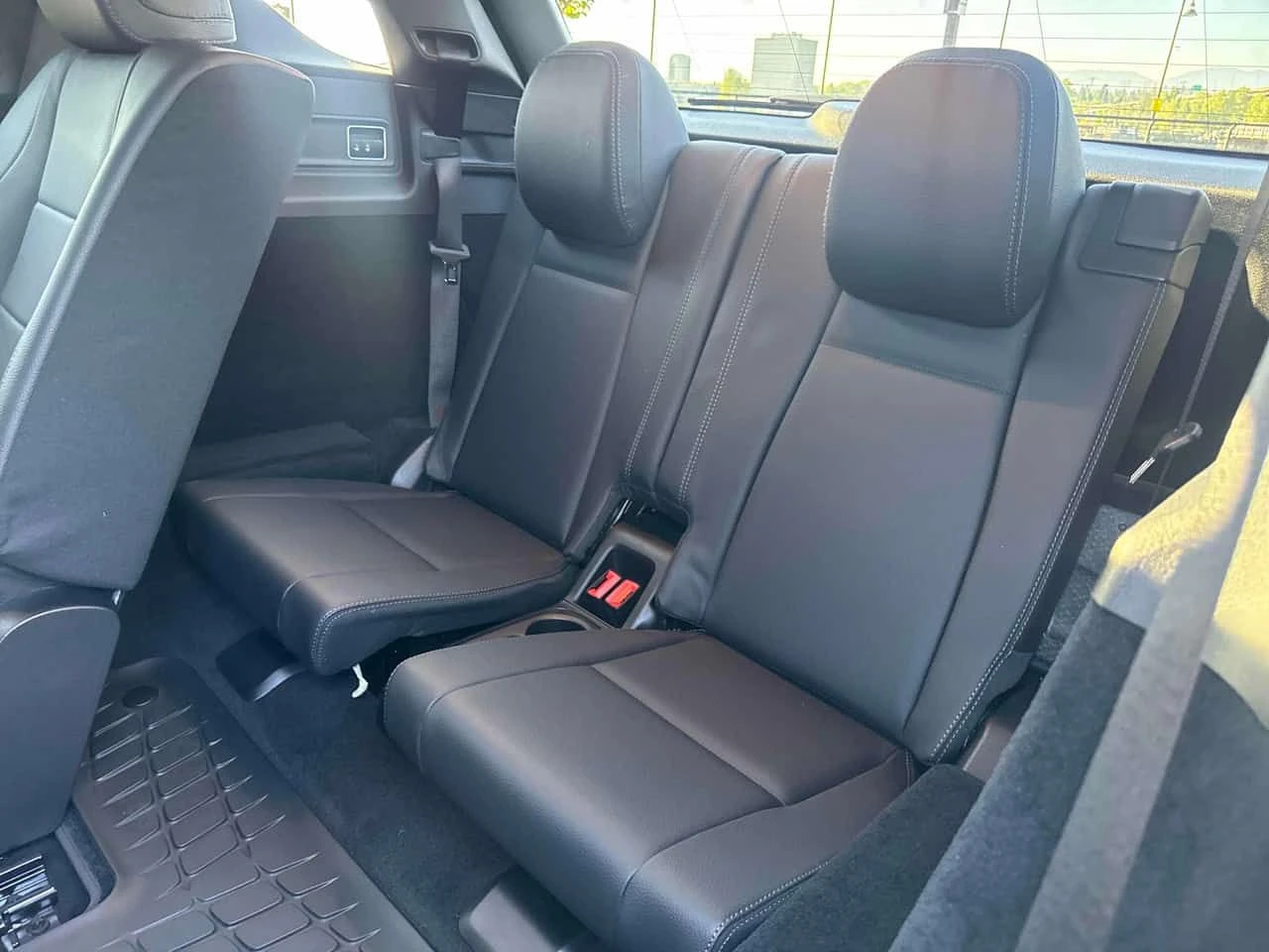 Mercedes-Benz GLE 350  4MATIС* DISTRONIC* BURMESTER* AMBIENTNO* , снимка 11 - Автомобили и джипове - 54439413