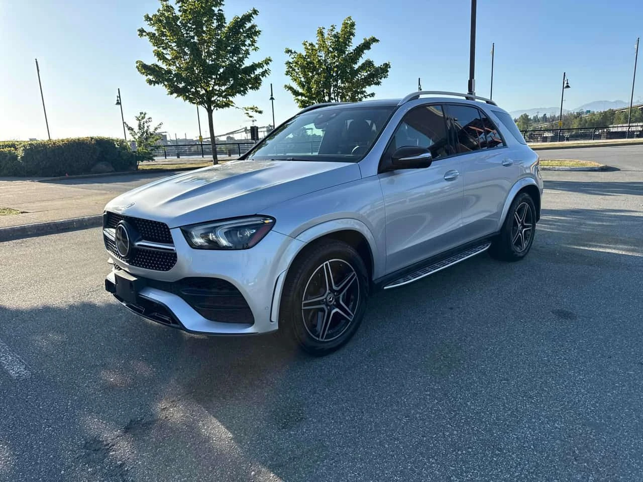 Mercedes-Benz GLE 350  4MATIС* DISTRONIC* BURMESTER* AMBIENTNO* 