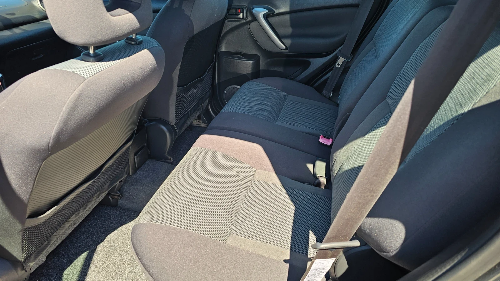 Toyota Rav4 2.0-d4d-������ | Mobile.bg � ����������� 14