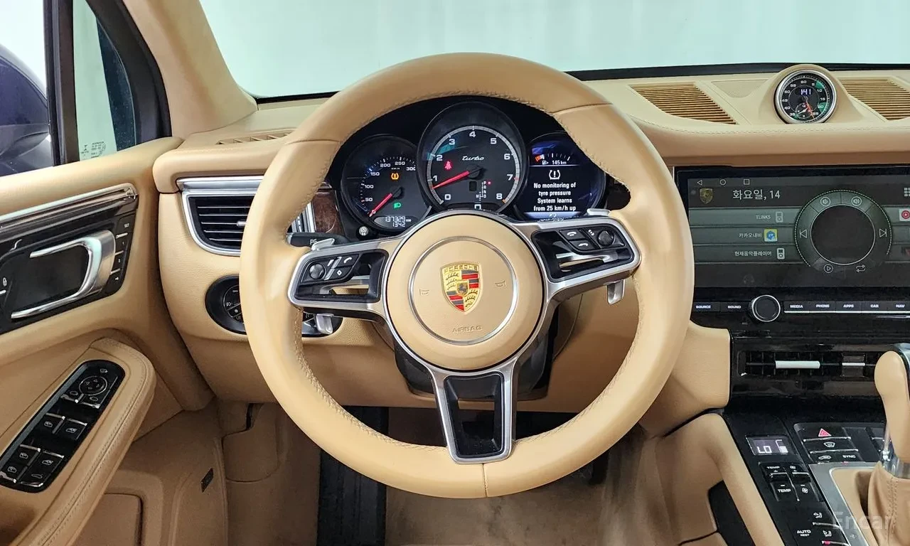 Porsche Macan 3.6 Turbo V6, снимка 8 - Автомобили и джипове - 55541218