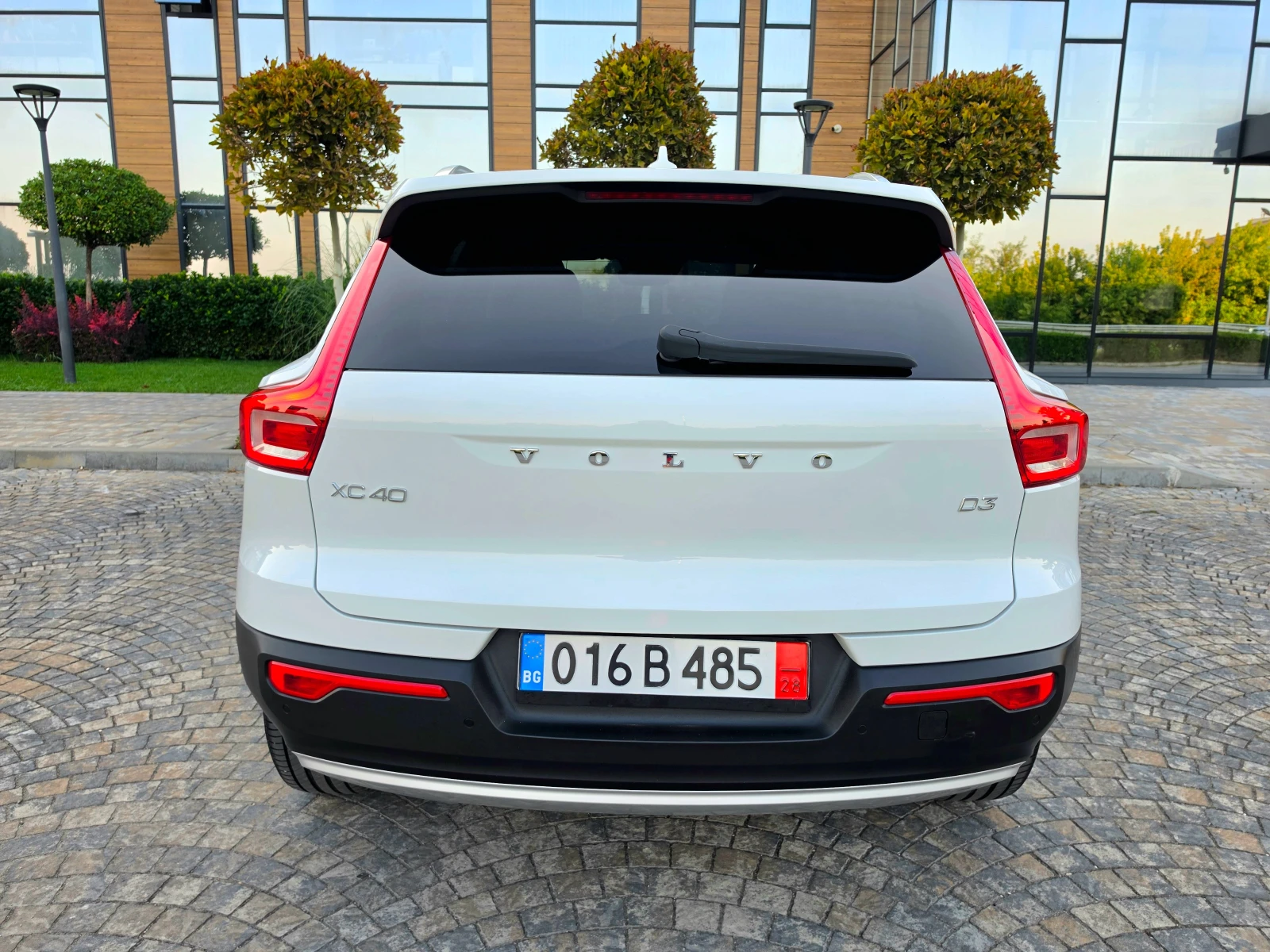 Volvo XC40 INSCRIPTION* DIGITAL* 150KC* D3* KOJA* KAMERA* , снимка 6 - Автомобили и джипове - 55805602