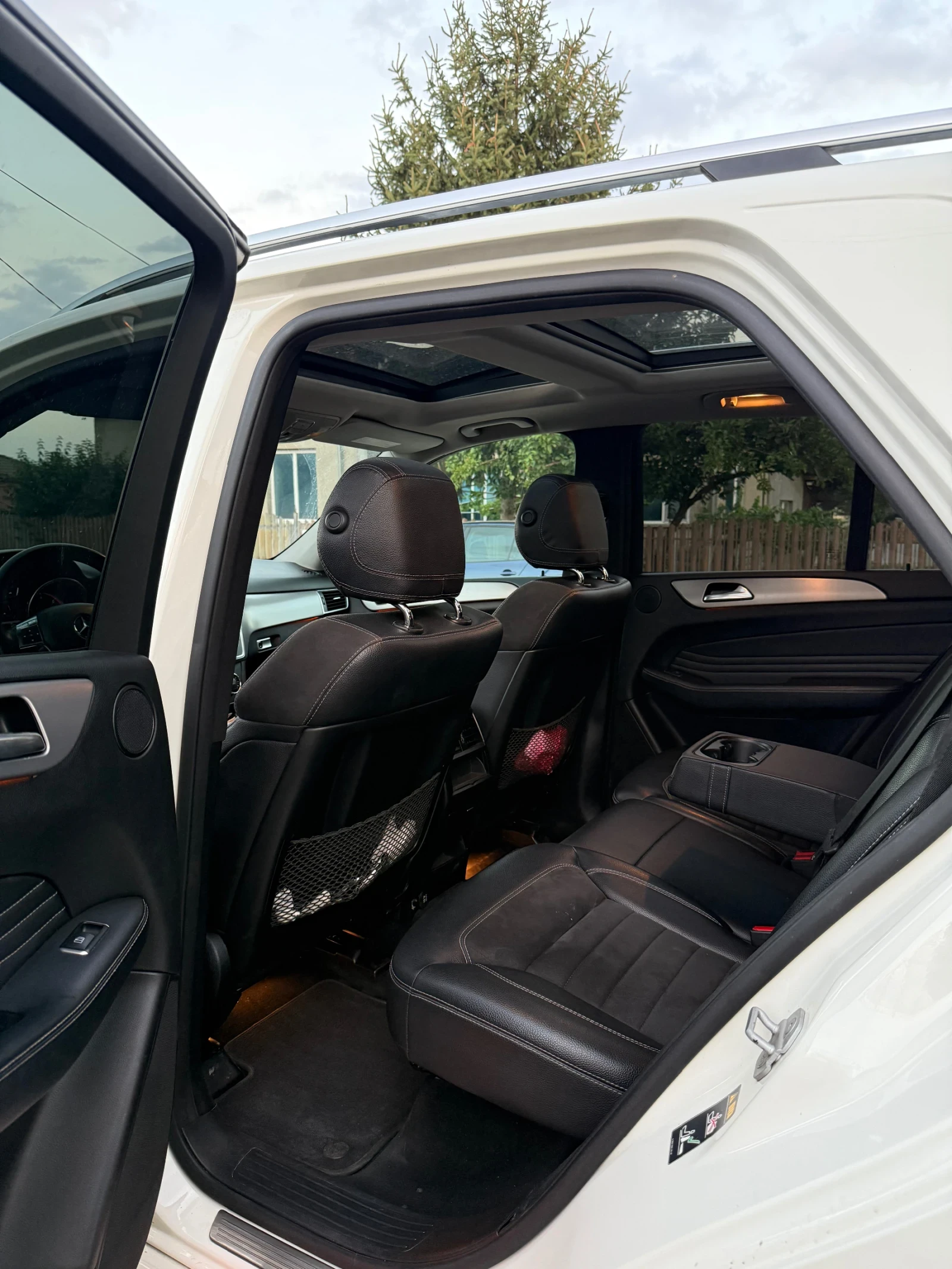 Mercedes-Benz ML 250 AMG/PREMIUM/PANO, снимка 9 - Автомобили и джипове - 56163027