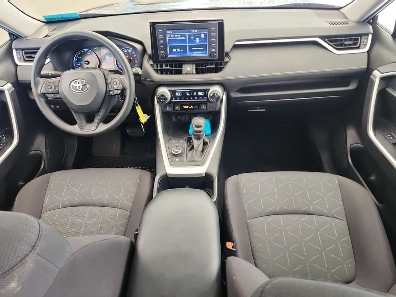Toyota Rav4 HYBRID LE * CARFAX * ФИНАНСИРАНЕ, снимка 10 - Автомобили и джипове - 56164844