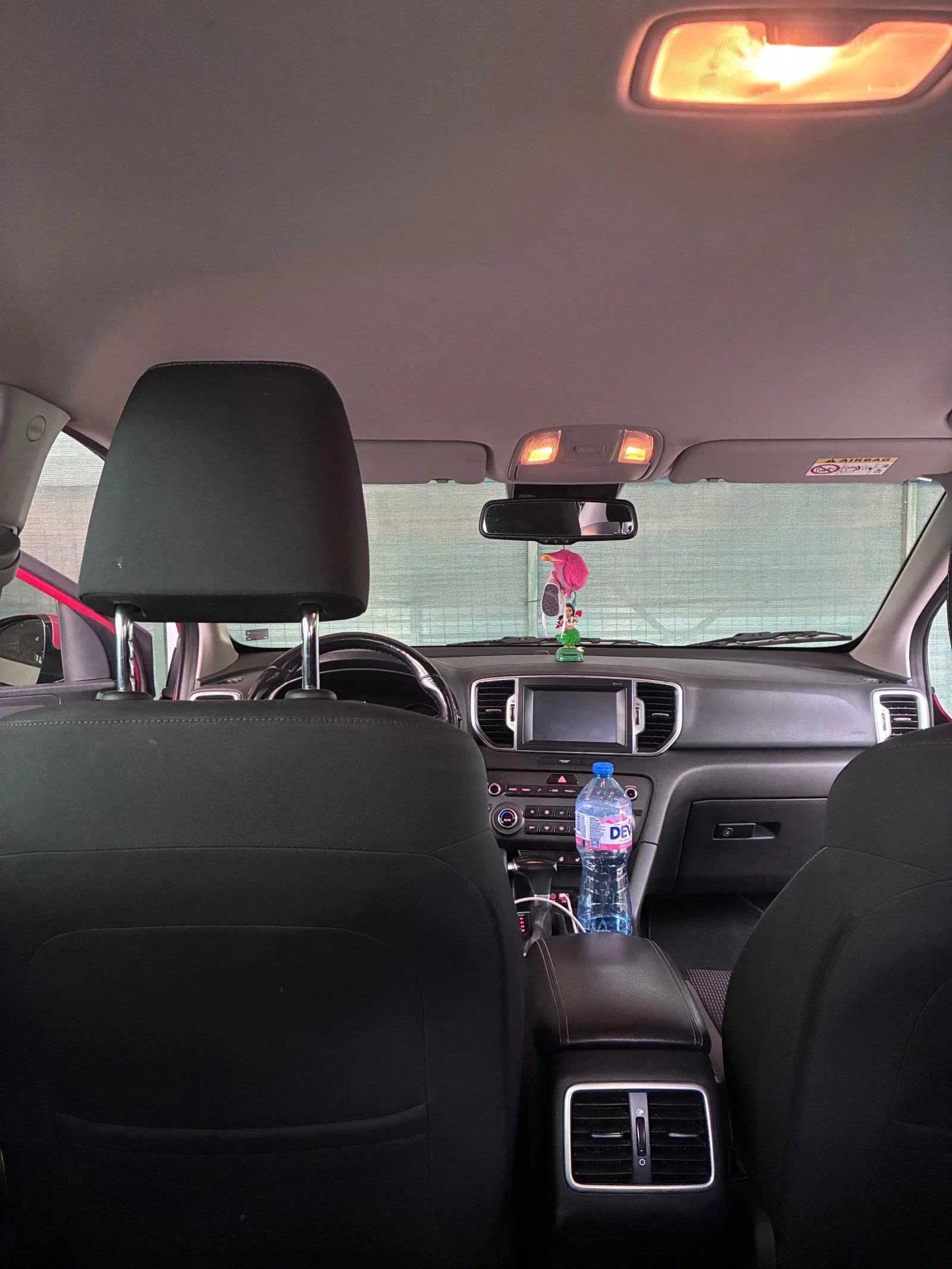 Kia Sportage, снимка 8 - Автомобили и джипове - 56249377