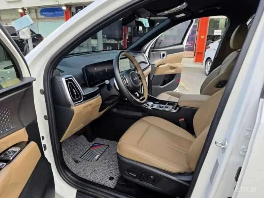 Kia Sorento * HEV 1.6 2WD * Обдухване * 360 * Keyless * HUD * , снимка 5 - Автомобили и джипове - 56336262