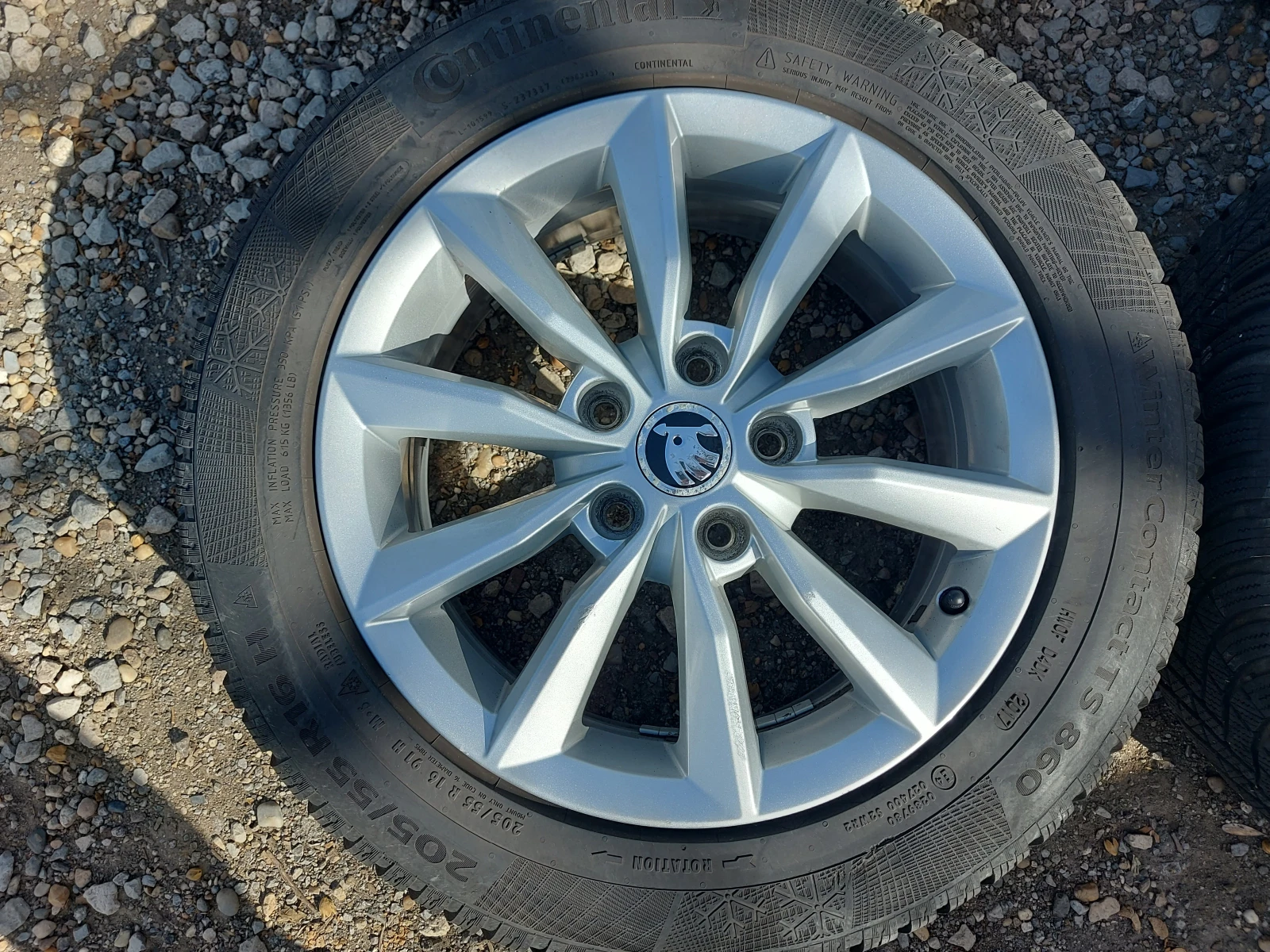    205/55R16  Skoda Octavia | Mobile.bg   3