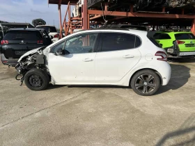 Peugeot 208 1.4 бензин 95кс, снимка 2