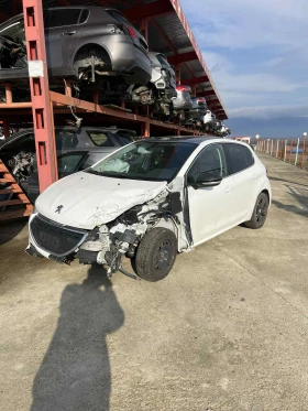 Peugeot 208 1.4 бензин 95кс, снимка 4