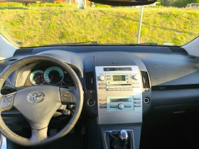 Toyota Corolla verso, снимка 8
