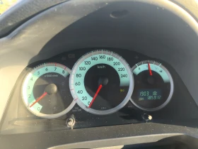 Toyota Corolla verso, снимка 15