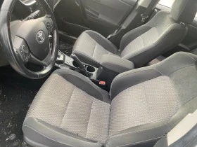 Toyota Auris 1.6 auto, снимка 9