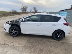 Toyota Auris 1.6 auto, снимка 4