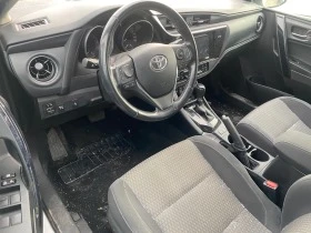 Toyota Auris 1.6 auto, снимка 8