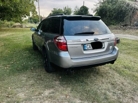 Subaru Outback Трети собственик. Реални километри! Японско шаси! , снимка 4