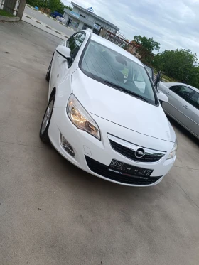 Opel Astra J 1.4iHetcbak - 8460 лв. - 76232319 3