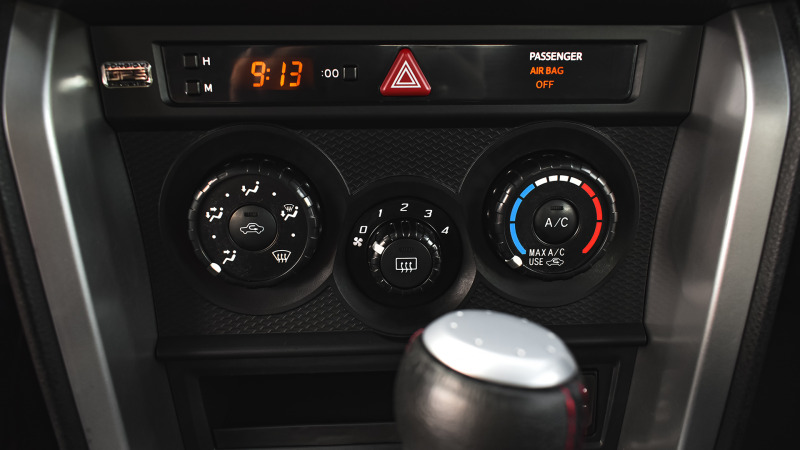 Toyota GT86 Scion FR-S 2.0 Automatic, снимка 12 - Автомобили и джипове - 46444925