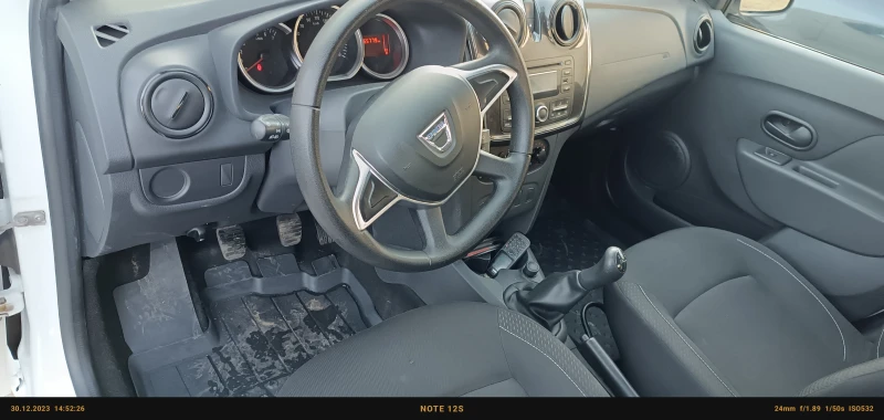 Dacia Logan Седан* , снимка 12 - Автомобили и джипове - 47690959