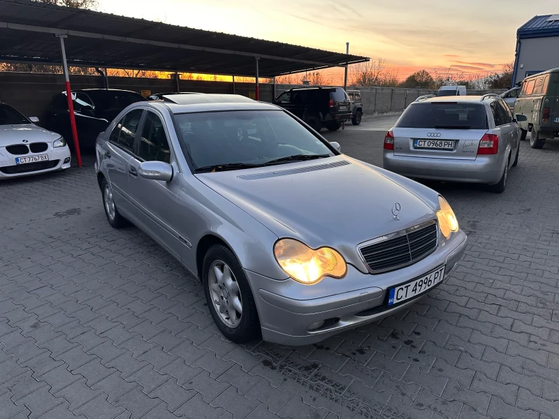 Mercedes-Benz C 180 Kompressor, снимка 1 - Автомобили и джипове - 48032229