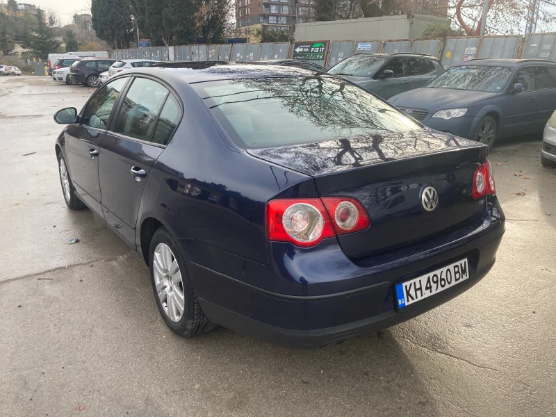 VW Passat 1.9 - 105, снимка 5 - Автомобили и джипове - 48352685