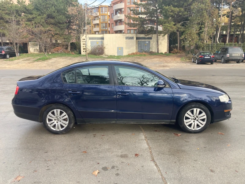 VW Passat 1.9 - 105, снимка 8 - Автомобили и джипове - 48352685