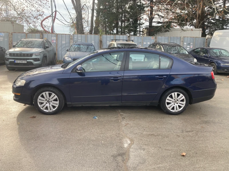 VW Passat 1.9 - 105, снимка 4 - Автомобили и джипове - 48352685