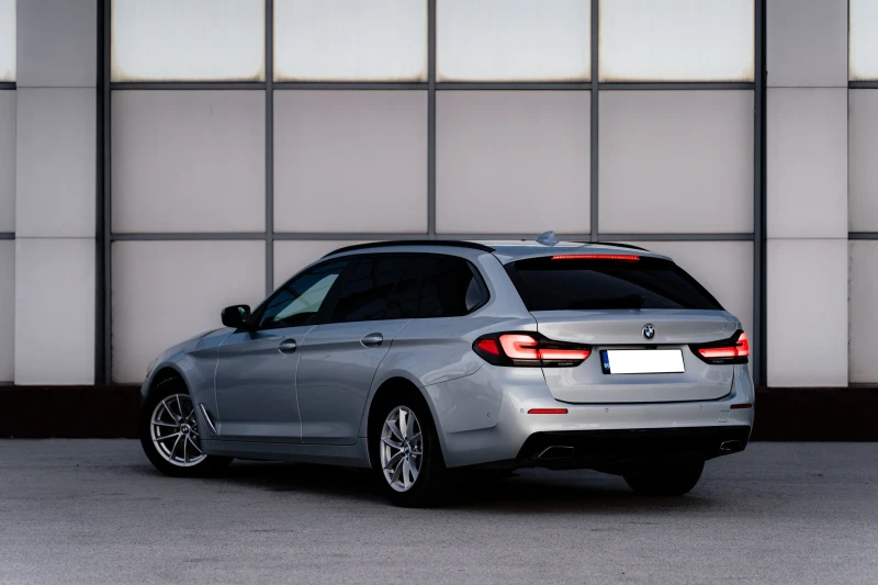 BMW 530 D TOURING , снимка 5 - Автомобили и джипове - 52282606