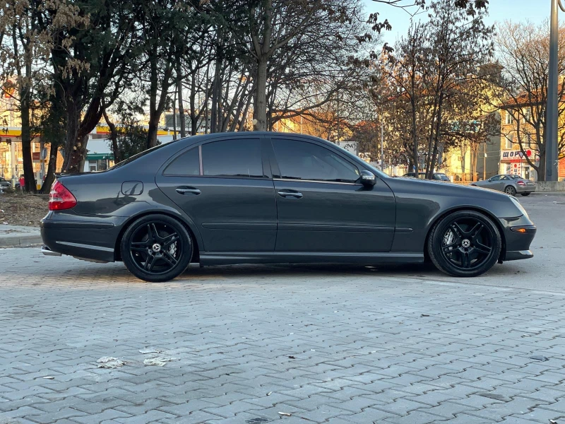 Mercedes-Benz E 55 AMG, снимка 5 - Автомобили и джипове - 50379699