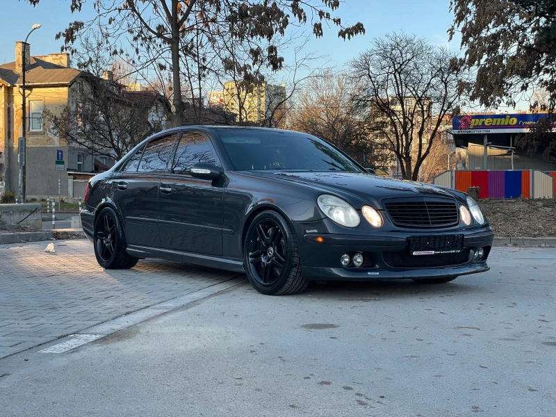 Mercedes-Benz E 55 AMG, снимка 3 - Автомобили и джипове - 50379699
