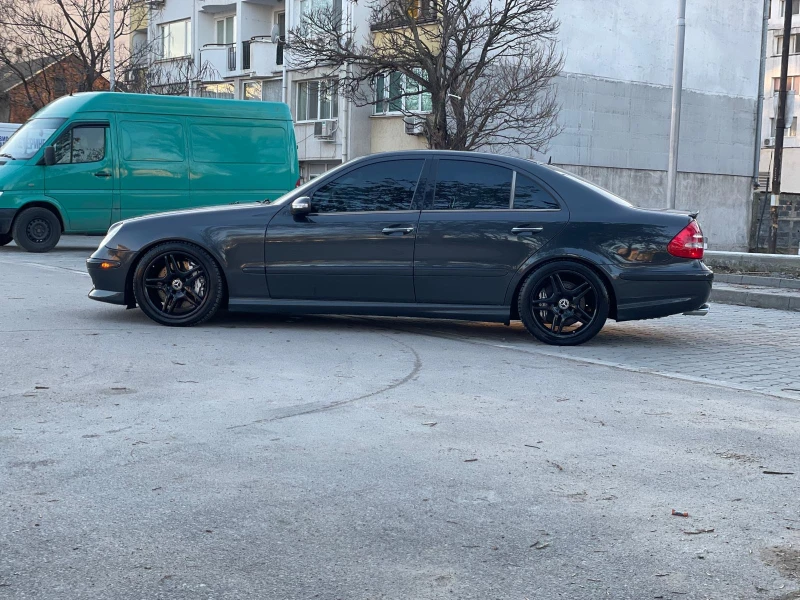 Mercedes-Benz E 55 AMG, снимка 9 - Автомобили и джипове - 50379699