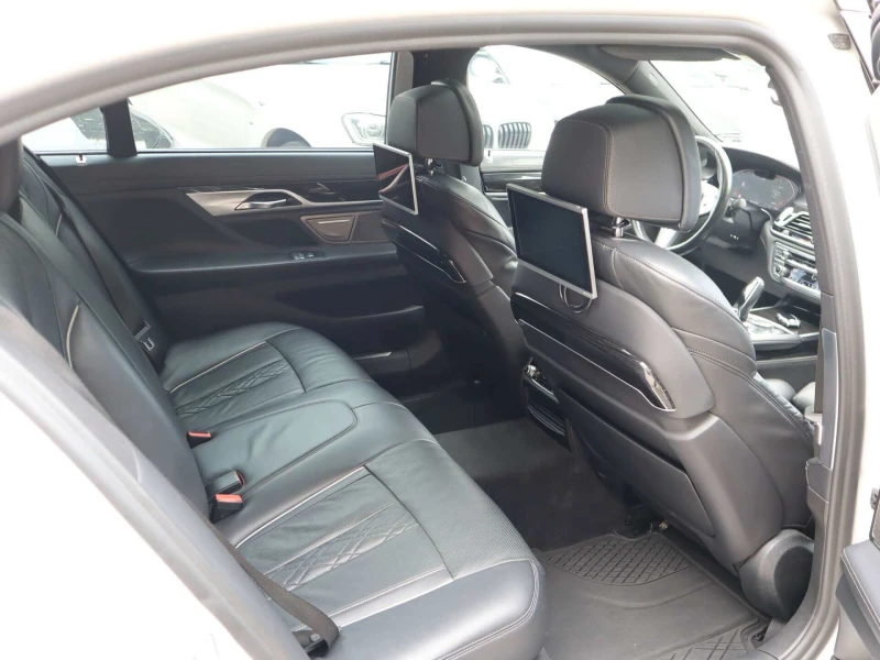 BMW 750 Long/xDrive/Individual/Harman Kardon/Обдухване/RSE, снимка 10 - Автомобили и джипове - 51207867