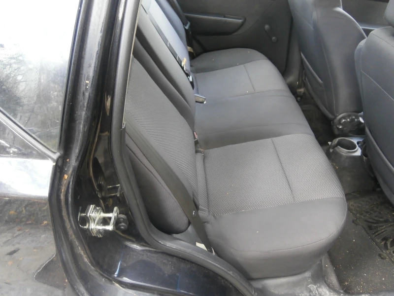 Chevrolet Aveo, снимка 10 - Автомобили и джипове - 52496015