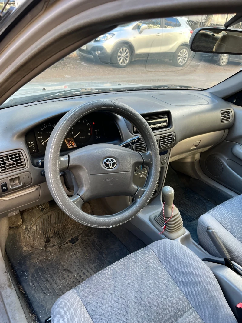 Toyota Corolla, снимка 2 - Автомобили и джипове - 52956442