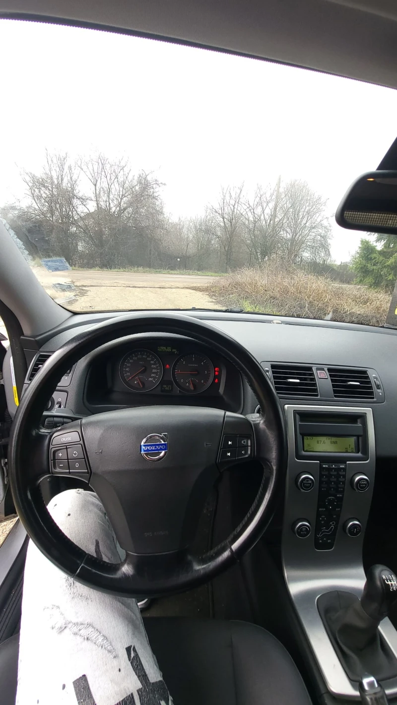 Volvo V50, снимка 9 - Автомобили и джипове - 53267679