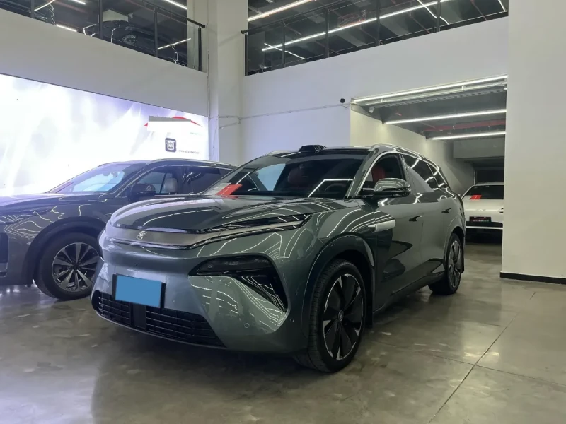 BYD Tang L All-Wheel-Drive LiDAR Flagship Model 6+ 1