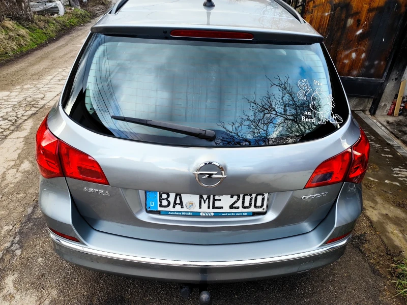 Opel Astra 1.7 CDTI NAVI, снимка 17 - Автомобили и джипове - 53565153