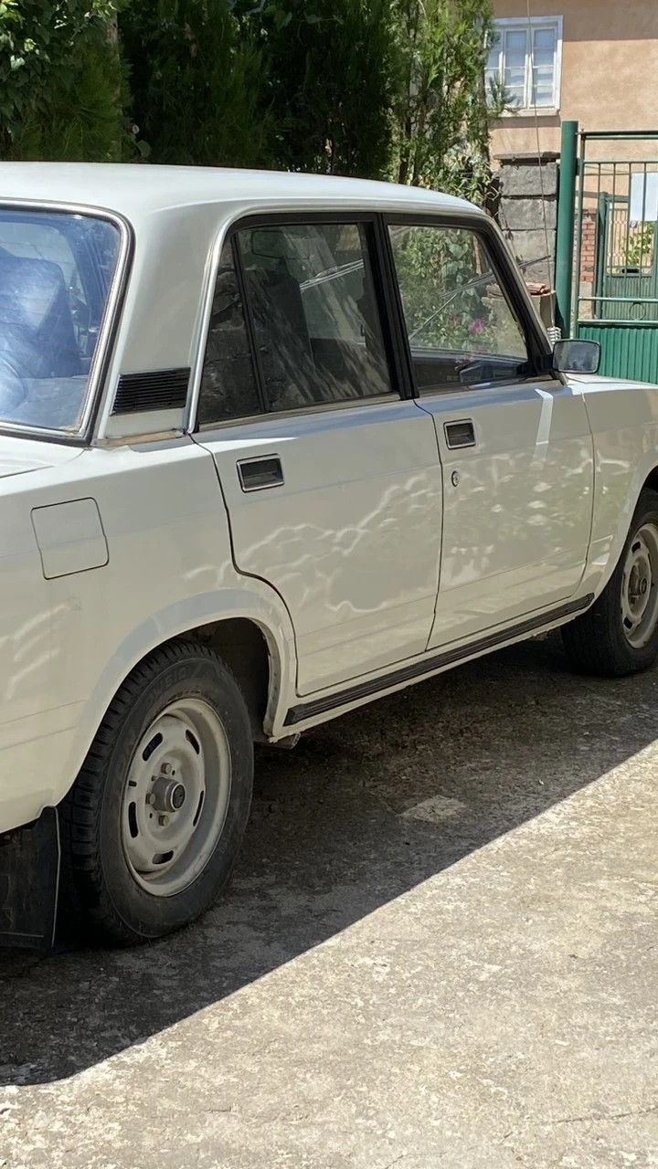 Lada 2107, снимка 6 - Автомобили и джипове - 49553892