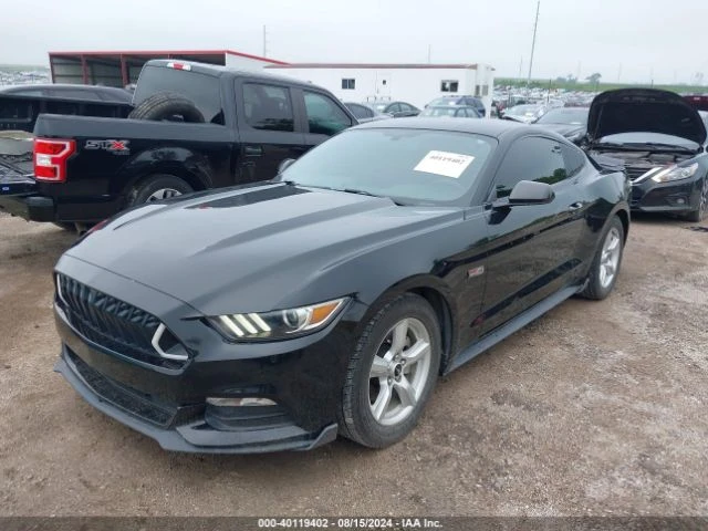 Ford Mustang 3.7 V6 (300кс) RWD , снимка 1 - Автомобили и джипове - 47400651