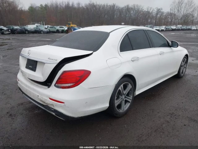 Mercedes-Benz E 300 4MATIC #УНИКАТ# !BURMESTER!, снимка 4 - Автомобили и джипове - 54944613