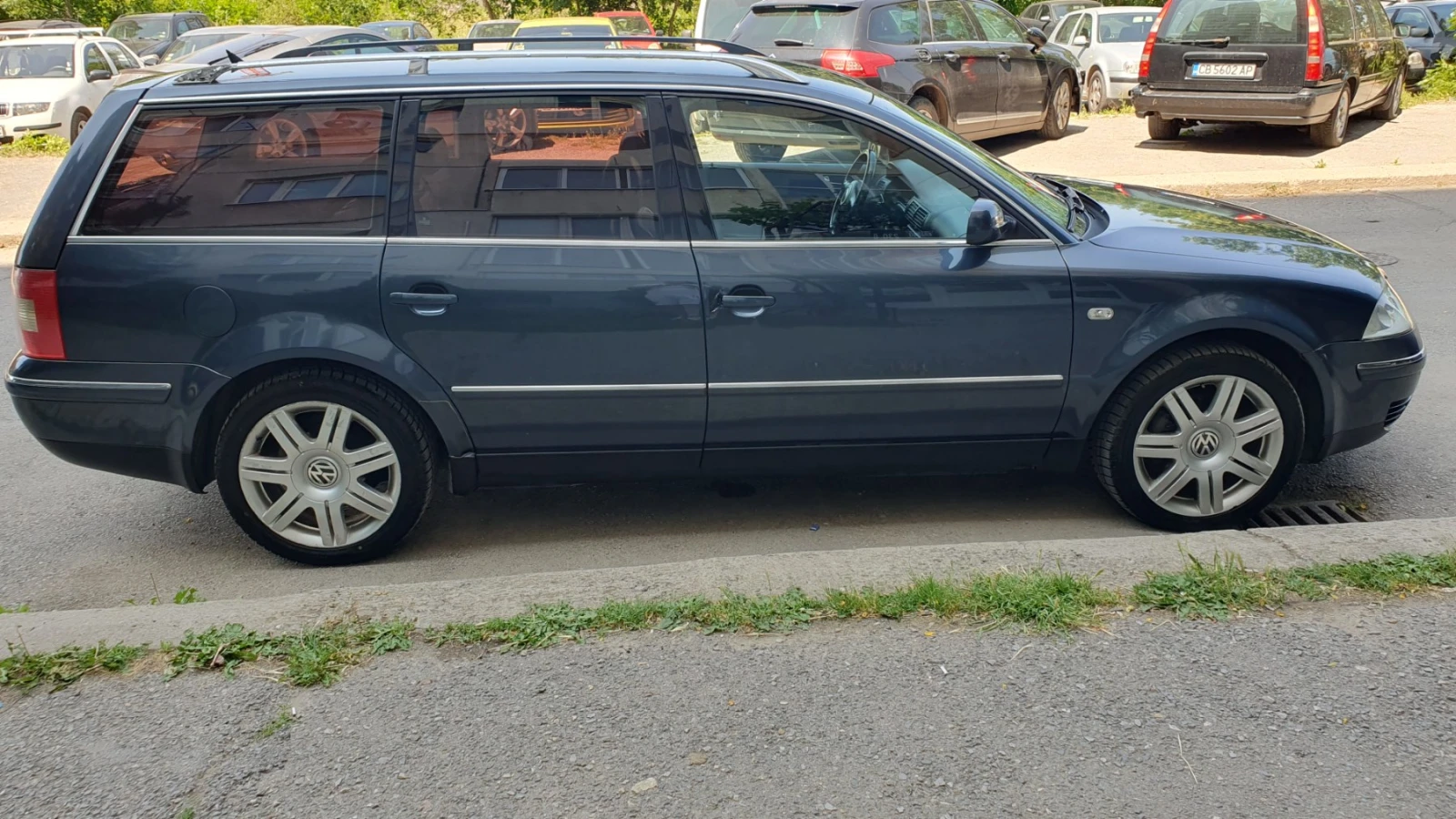 VW Passat 1.9TDi 131кс АВТОМАТИК - изображение 5
